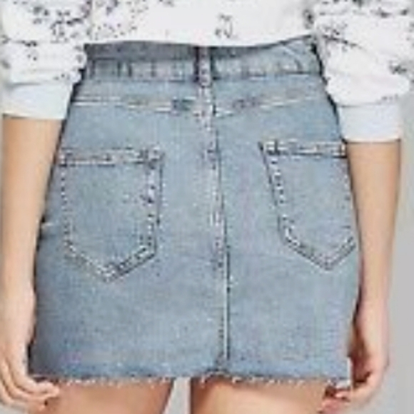 Wild Fable Denim Distressed Raw Edge Mini Size 14 NWOT - Picture 2 of 10